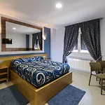 Motel Cancun Aviles 2*