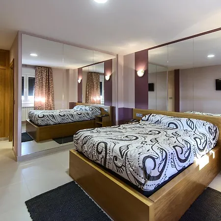 Cancun Aviles Motel