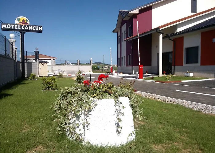 Motel Cancun Aviles Iboya