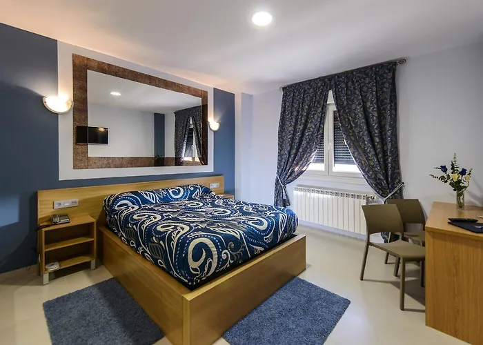 Motel Cancun Aviles 2*