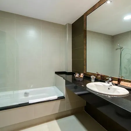 모텔 Cancun Aviles 2*